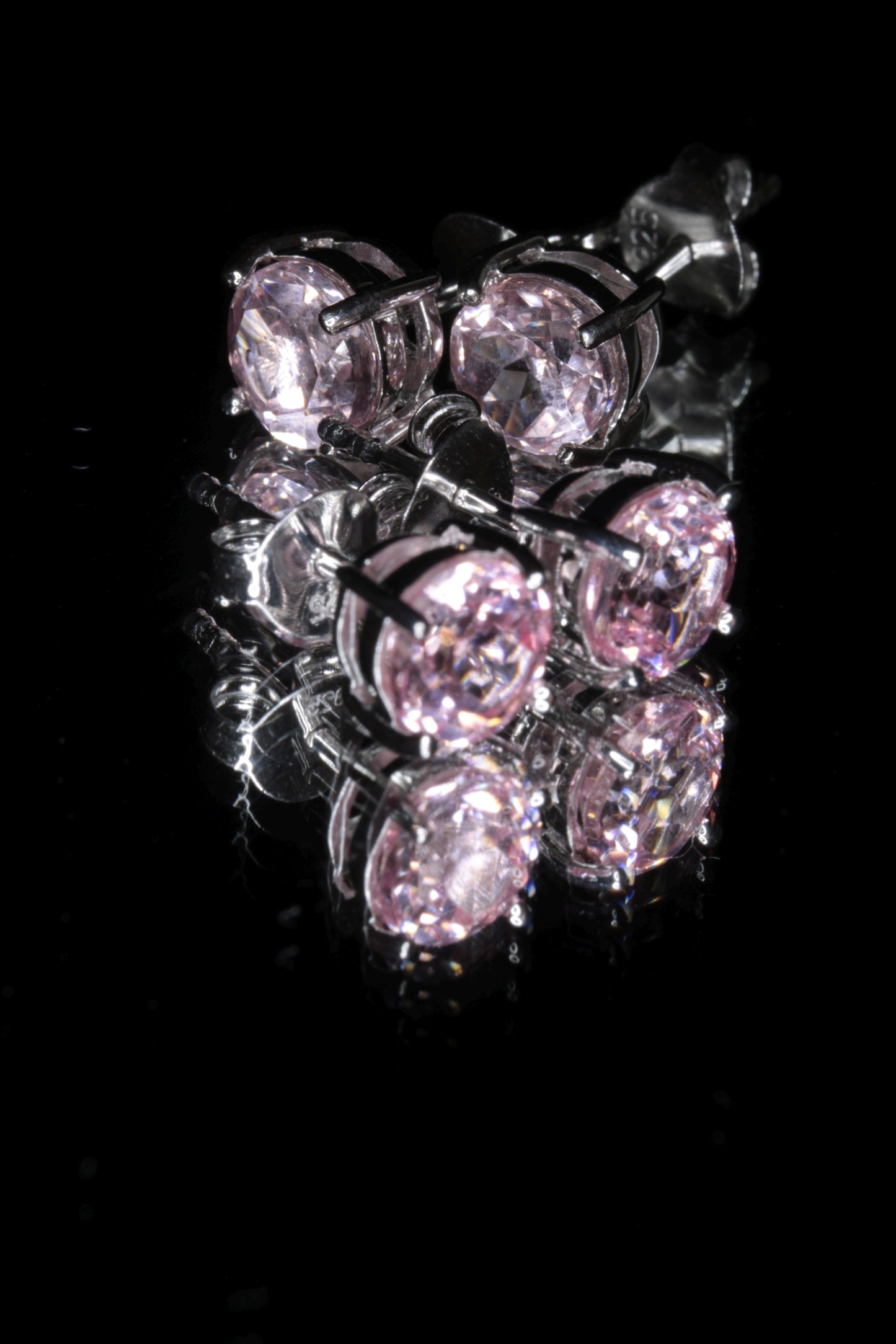 Laser Sapphire Jewelry, Titanium Sapphire Pendants Rings and Earrings