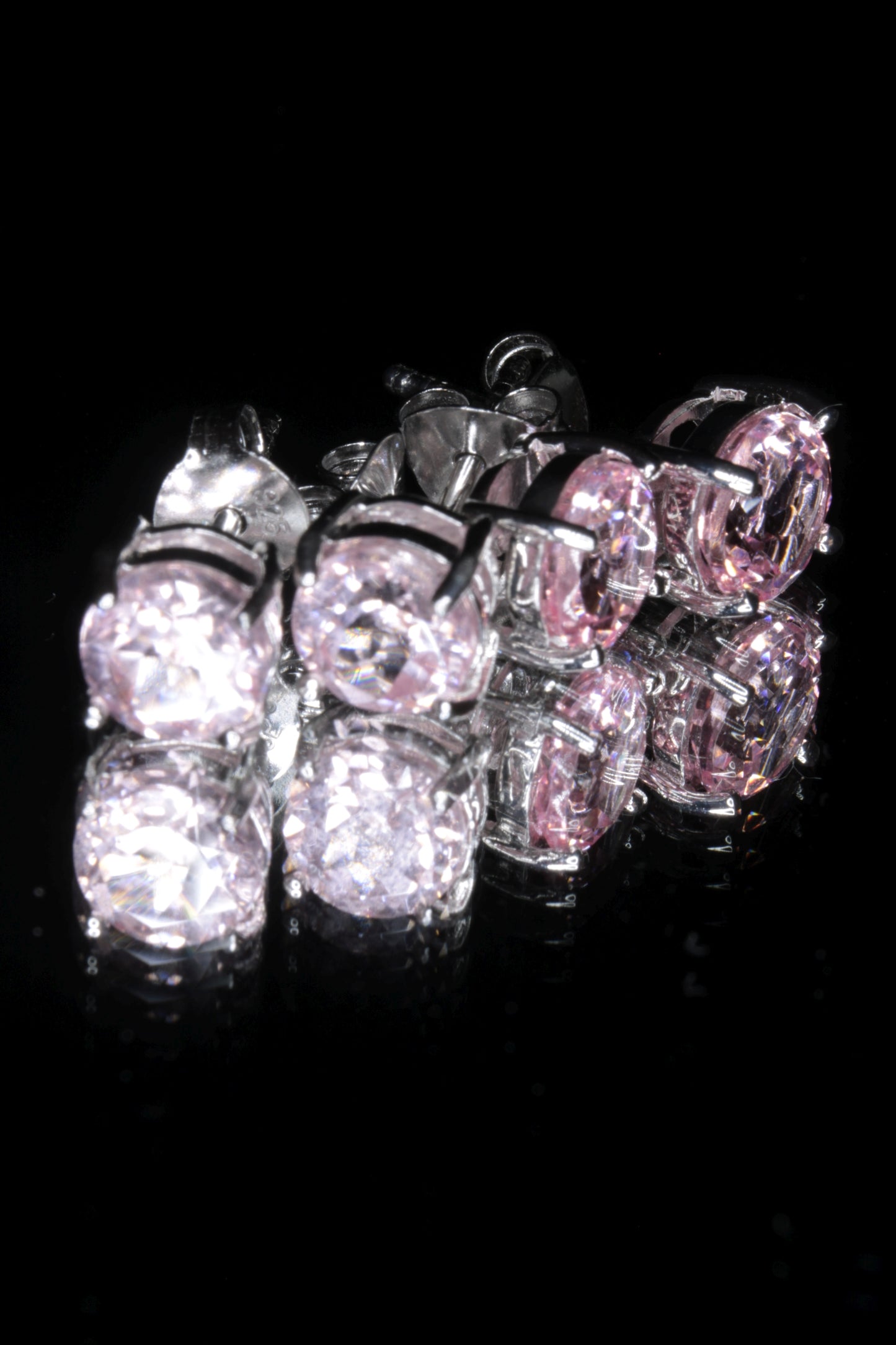 Laser Sapphire Jewelry, Titanium Sapphire Pendants Rings and Earrings