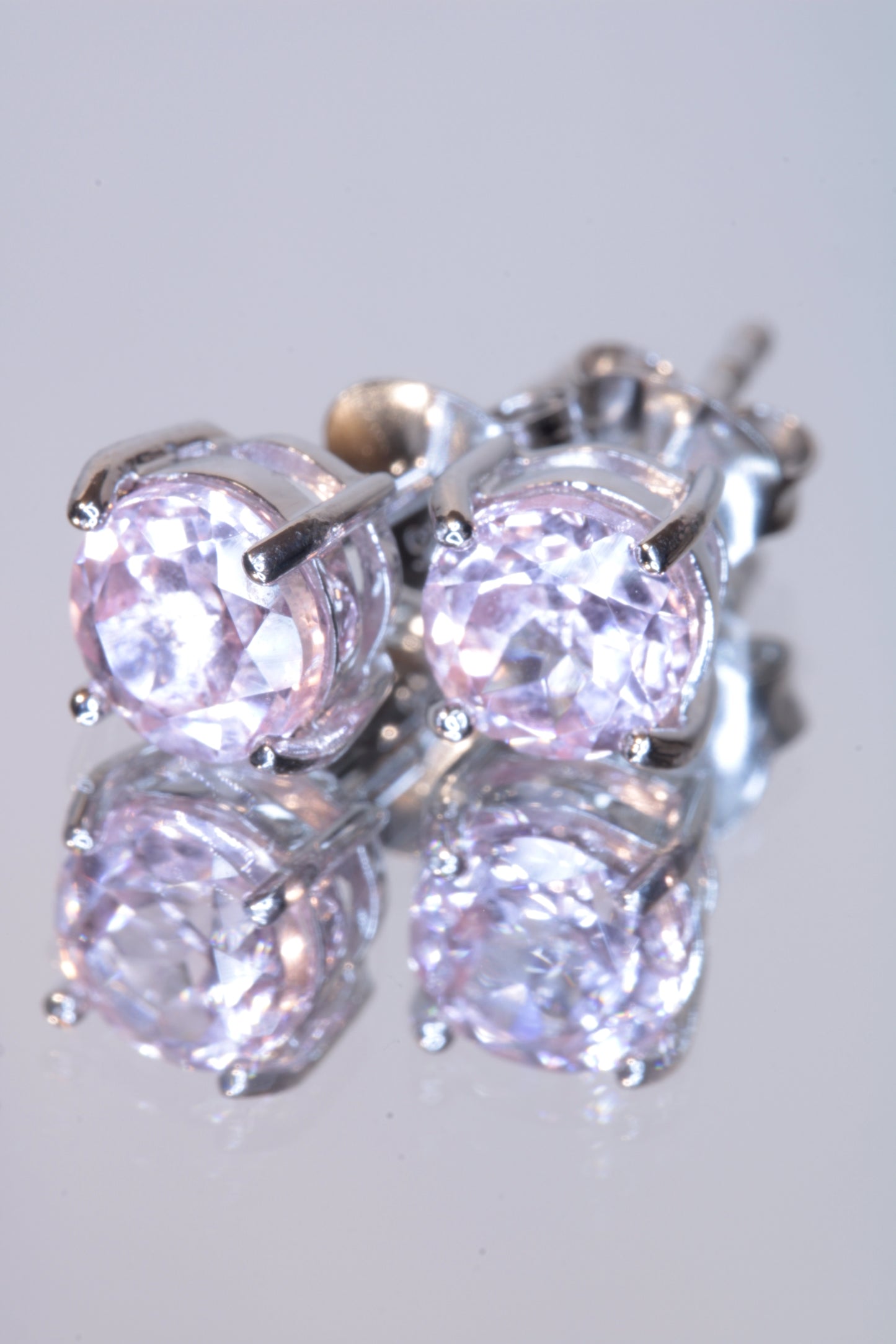 Laser Sapphire Jewelry, Titanium Sapphire Pendants Rings and Earrings