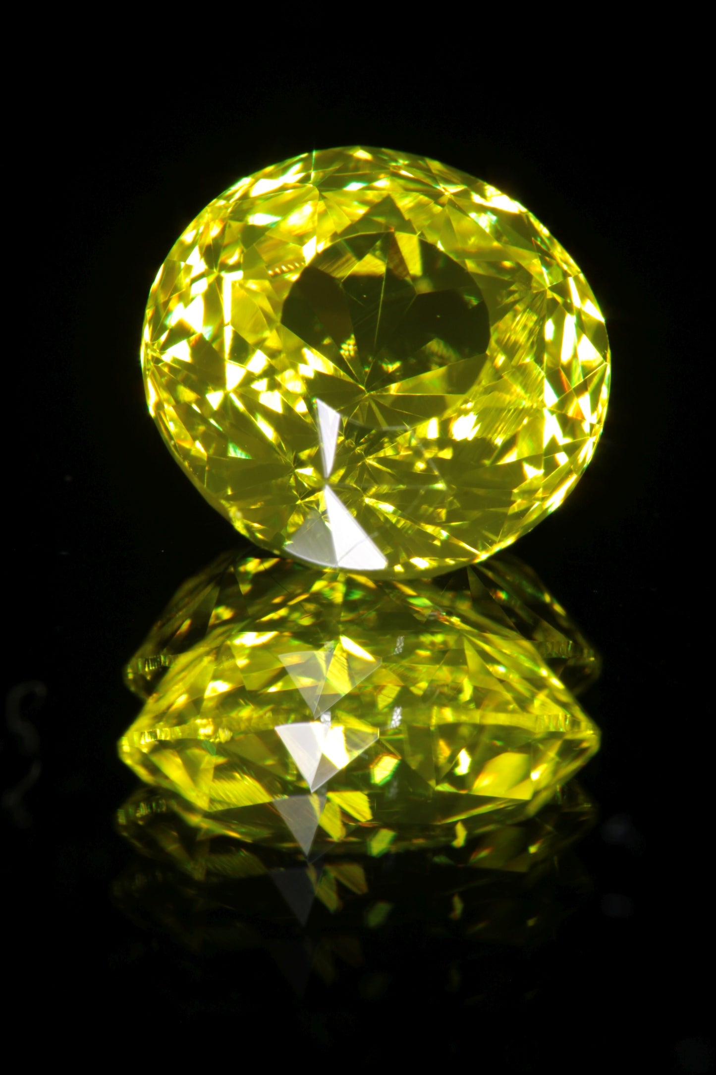 Glow in the Dark GAGG Lumogarnet High Glow Loose Faceted Stones