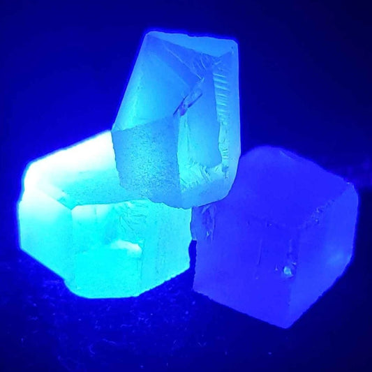 Lab Fluorite Facet Rough Blue Glow Scintillator, Color Change