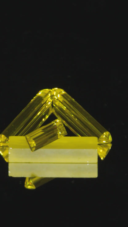 GAGG Pixels, Yellow Lumogarnet Scintillator  (Day Glow Fluorescence, Slight Phosphorescence)